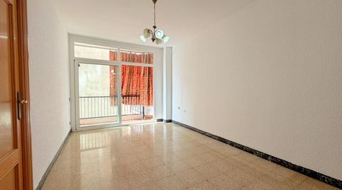 Foto 2 de Pis en venda a Carrer Martí Codolar, Santa Eulàlia, L'Hospitalet de Llobregat