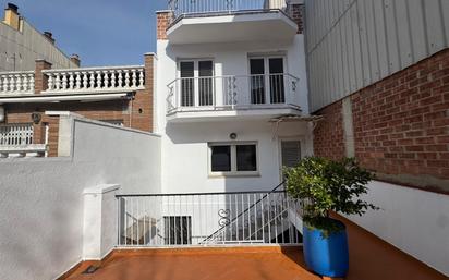 Vista exterior de Casa o xalet en venda en Sant Joan de Vilatorrada amb Calefacció, Terrassa i Traster