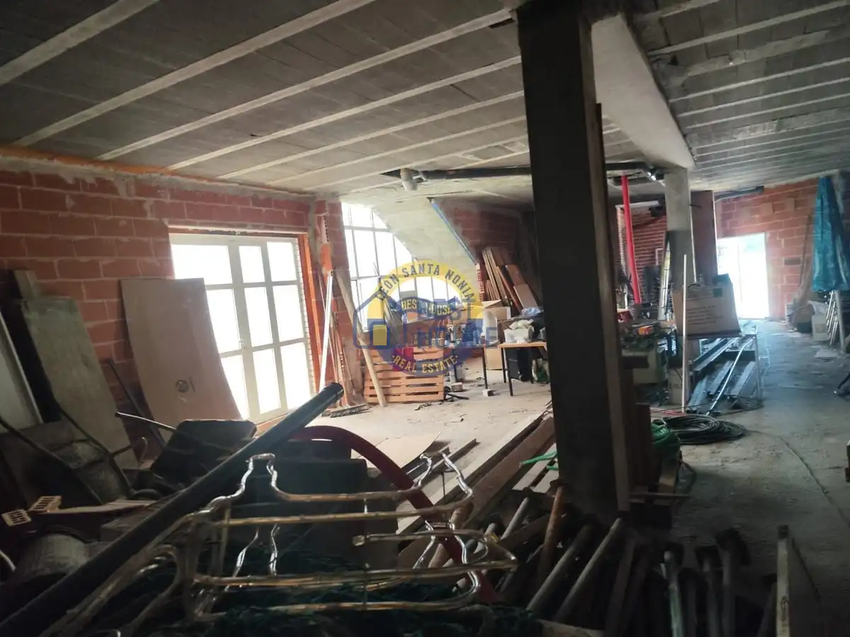Gewerbefläche zum Verkauf in Villaquilambre, imagen 2