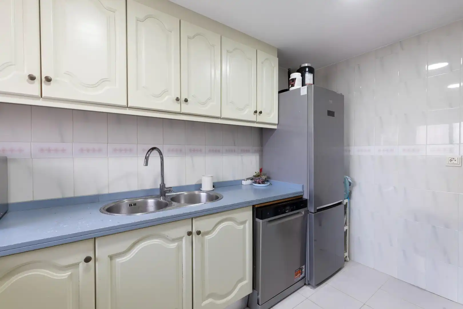 Cocina de Casa o chalet en venta en Altos de la Zubia