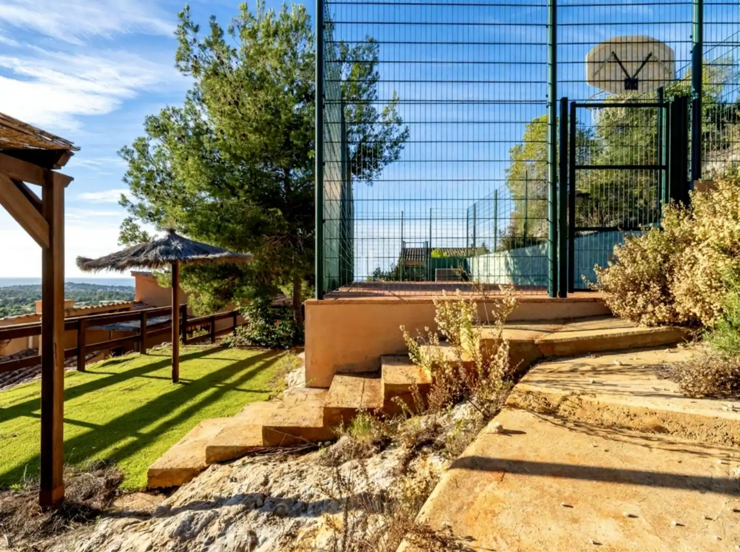Jardín de Casa o chalet en venta en Roda de Berà con Aire acondicionado, Calefacción y Jardín privado
