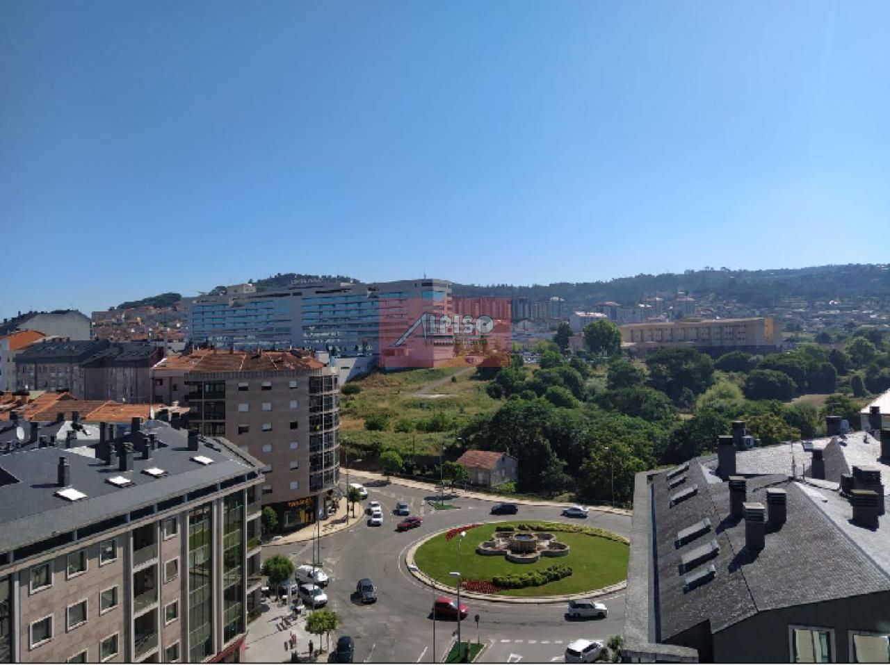 Vista exterior de Apartament en venda en Ourense Capital  amb Calefacció, Parquet i Terrassa