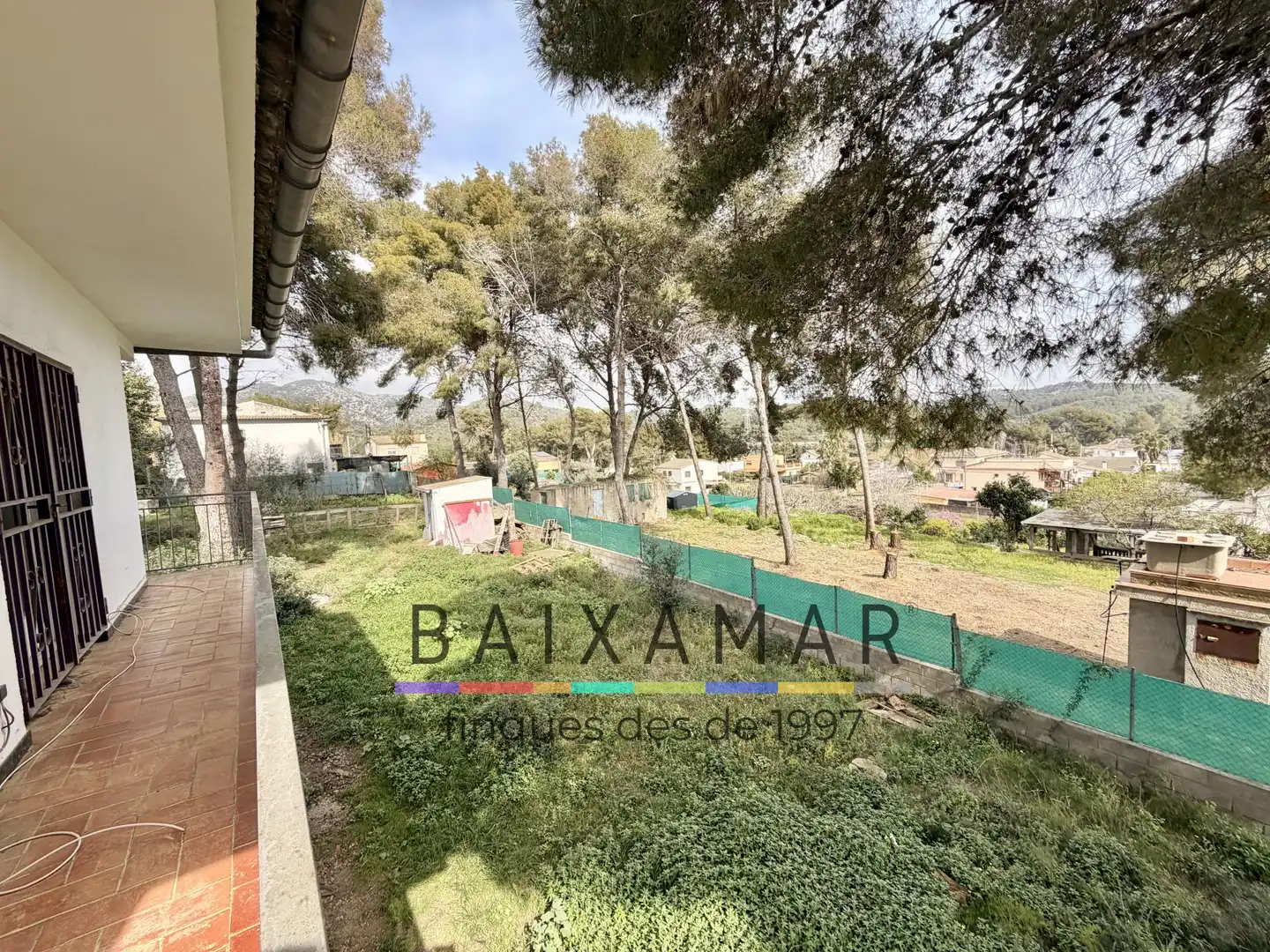 Jardí de Casa o xalet en venda en Cubelles amb Calefacció, Jardí privat i Forn