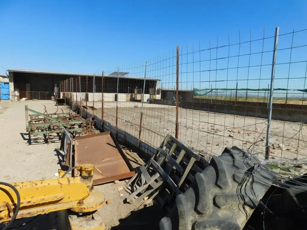 Casa rústica amb jardí en venda a Don Benito, imagen 23