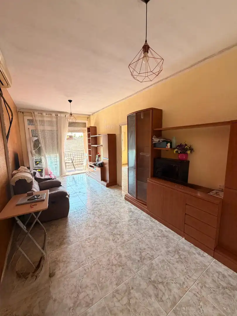 Appartamento con terrazza in vendita a Carrer de Puiggarí, imagen 2