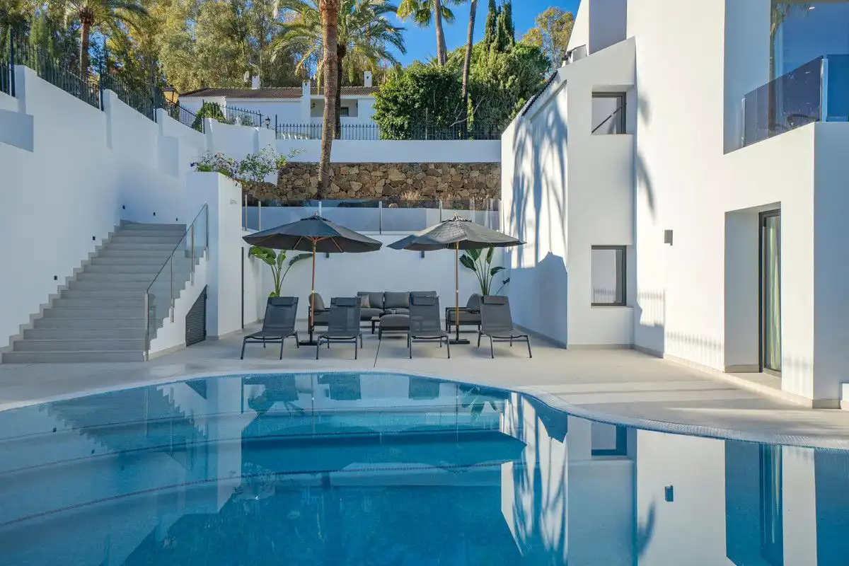 Villa mit Terrasse zum Verkauf in Nueva Andalucía, imagen 25