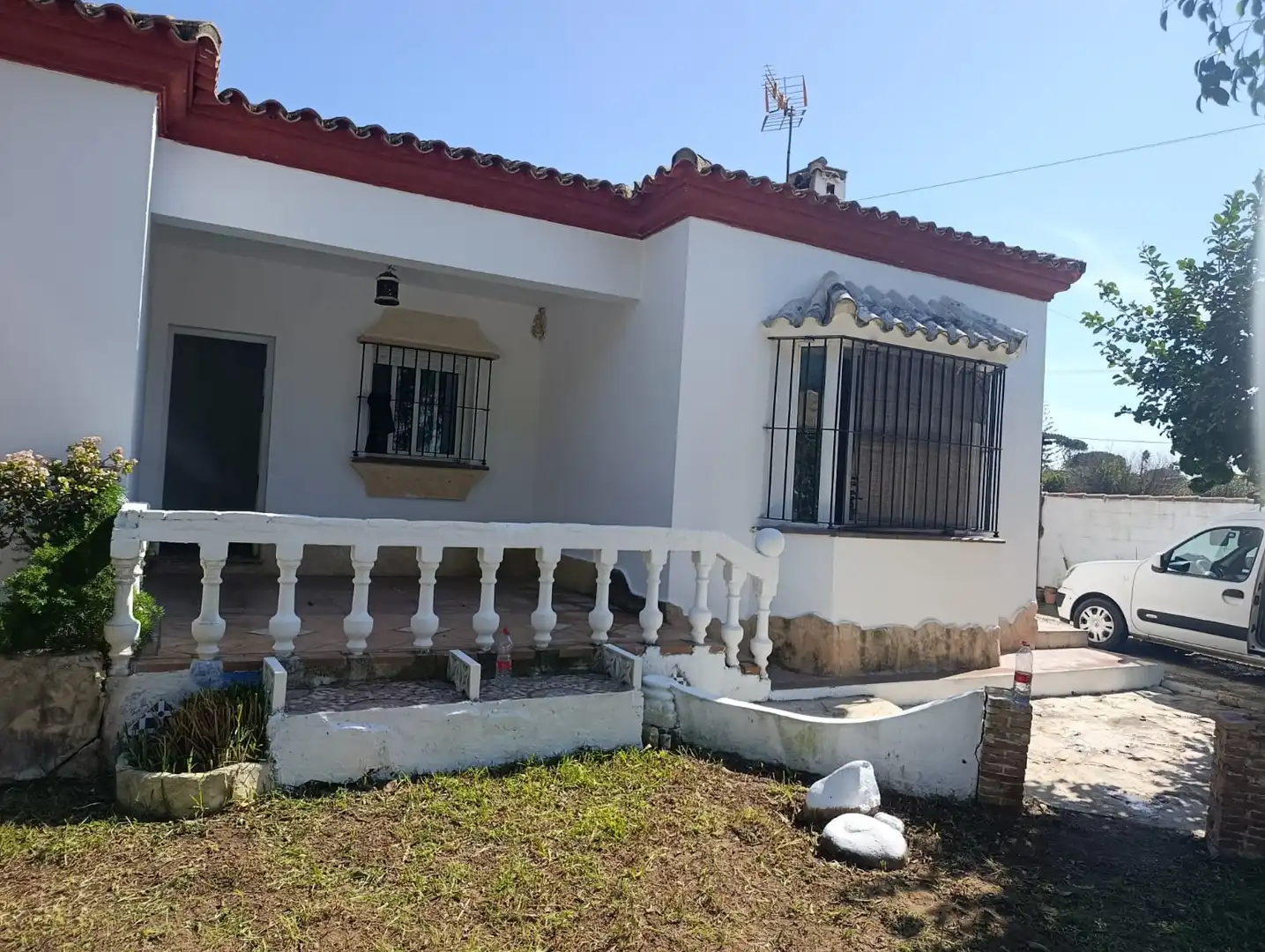 Exterior view of Houses for sale in Chiclana de la Frontera  with Private garden, Terrace and Furnished