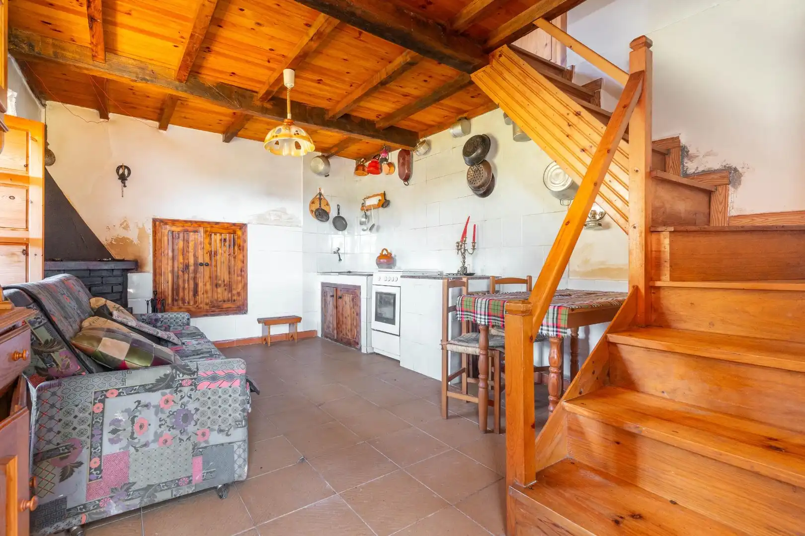 Kitchen of Houses for sale in Bimenes  with Heating, Private garden and Terrace