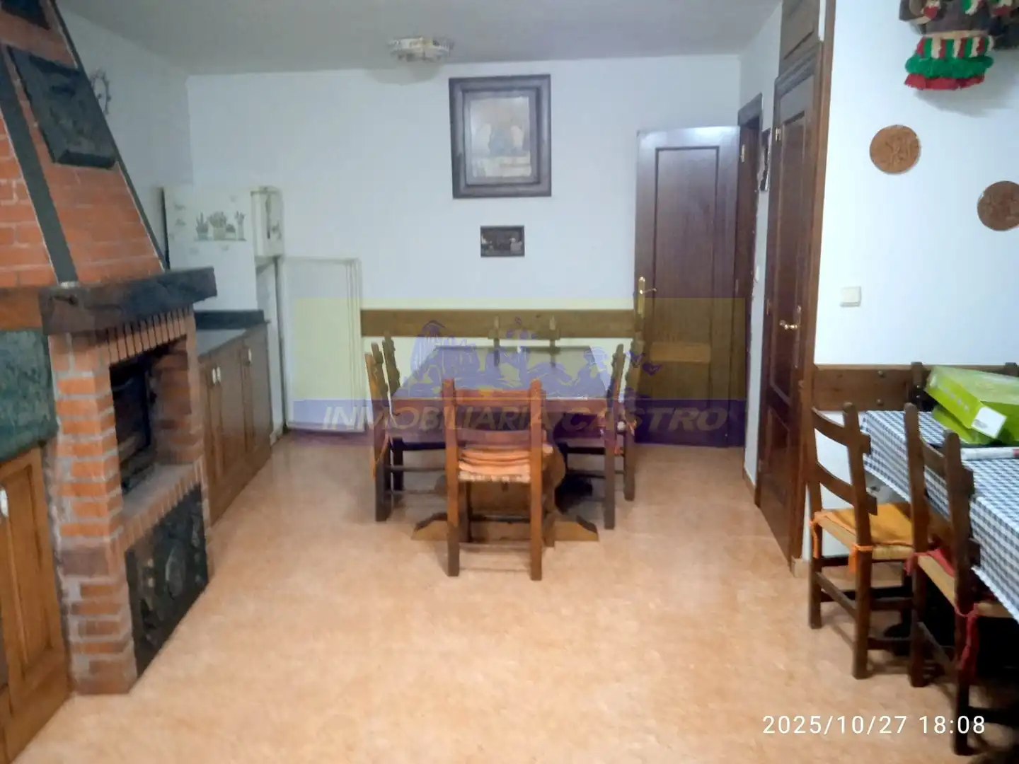 Casa a schiera in vendita a Barrio de Santullán, imagen 3