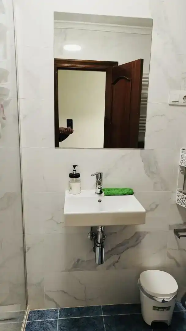 Bany de Pis de lloguer en Numancia - San Fernando