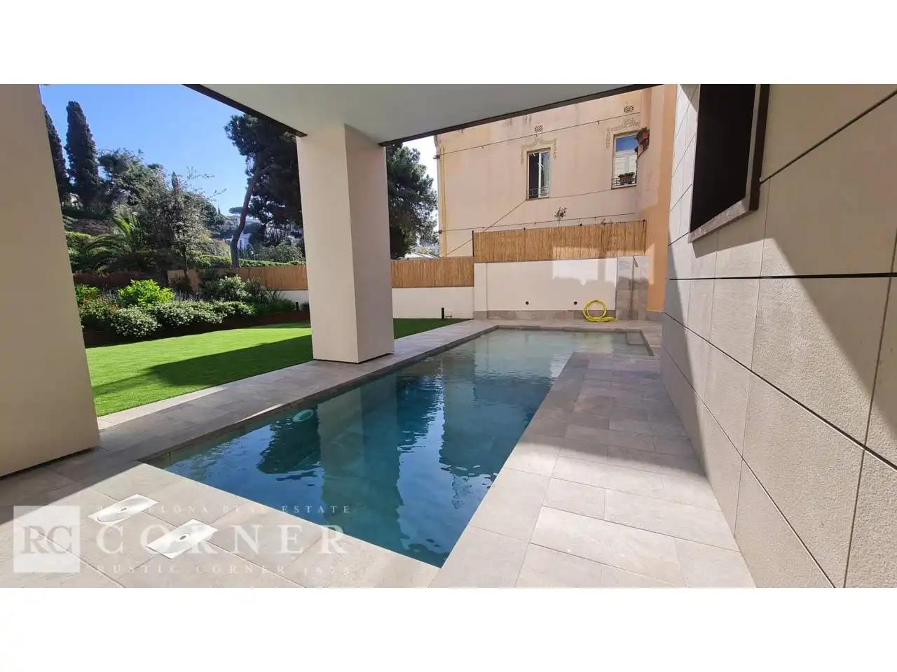 Piscina de Piso en venta en Barcelona con Aire acondicionado, Parquet y Terraza