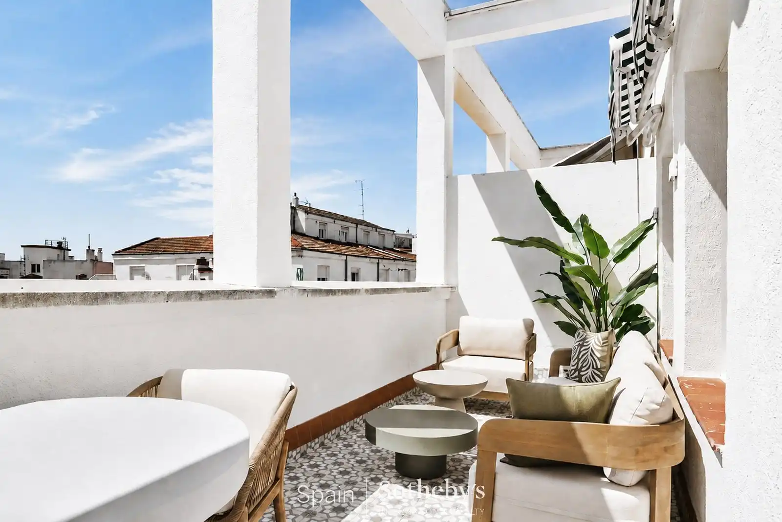 Terrassa de Apartament en venda en Madrid amb Aire condicionat i Terrassa