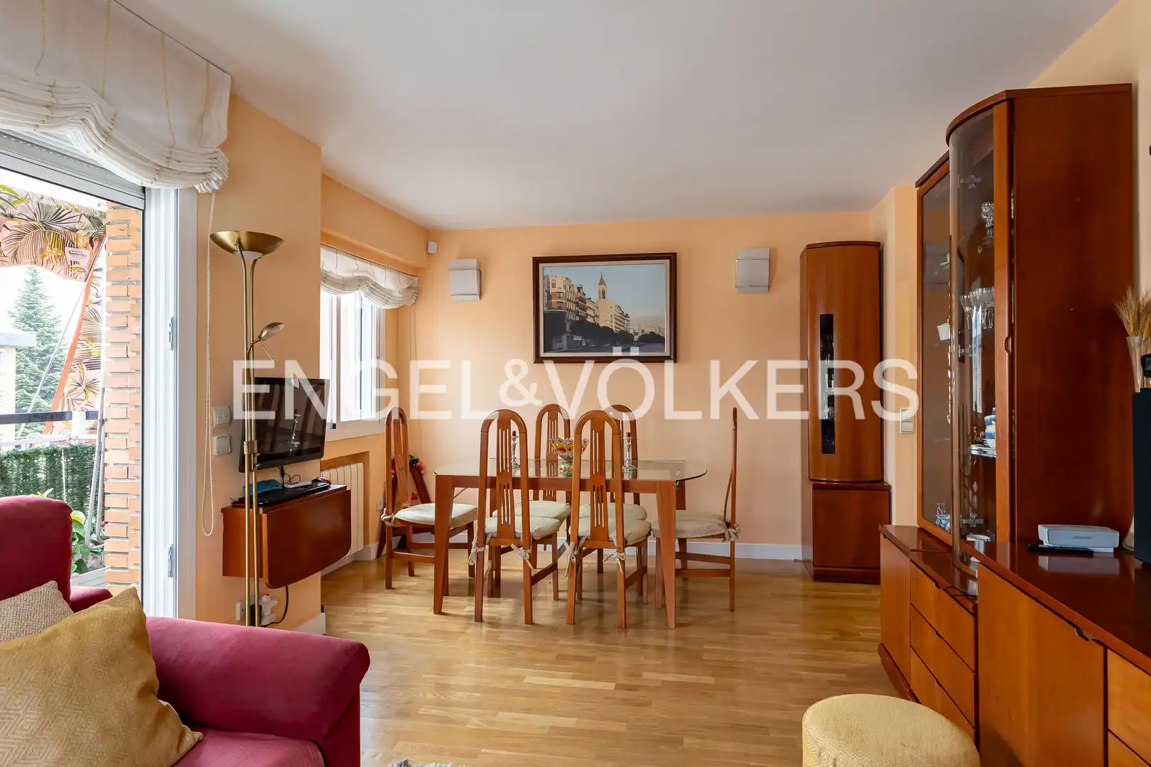 Wohnzimmer von Wohnung zum Verkauf in Madrid mit Klimaanlage, Heizung und Terrasse