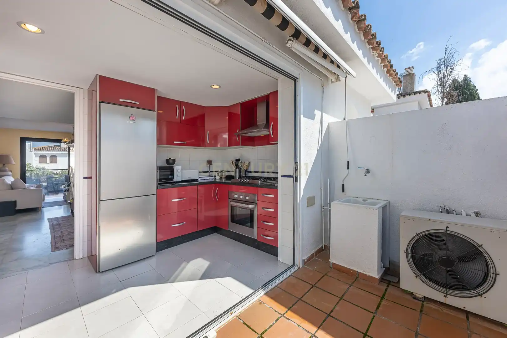 Cocina de Casa adosada en venta en Estepona con Jardín privado y Piscina comunitaria