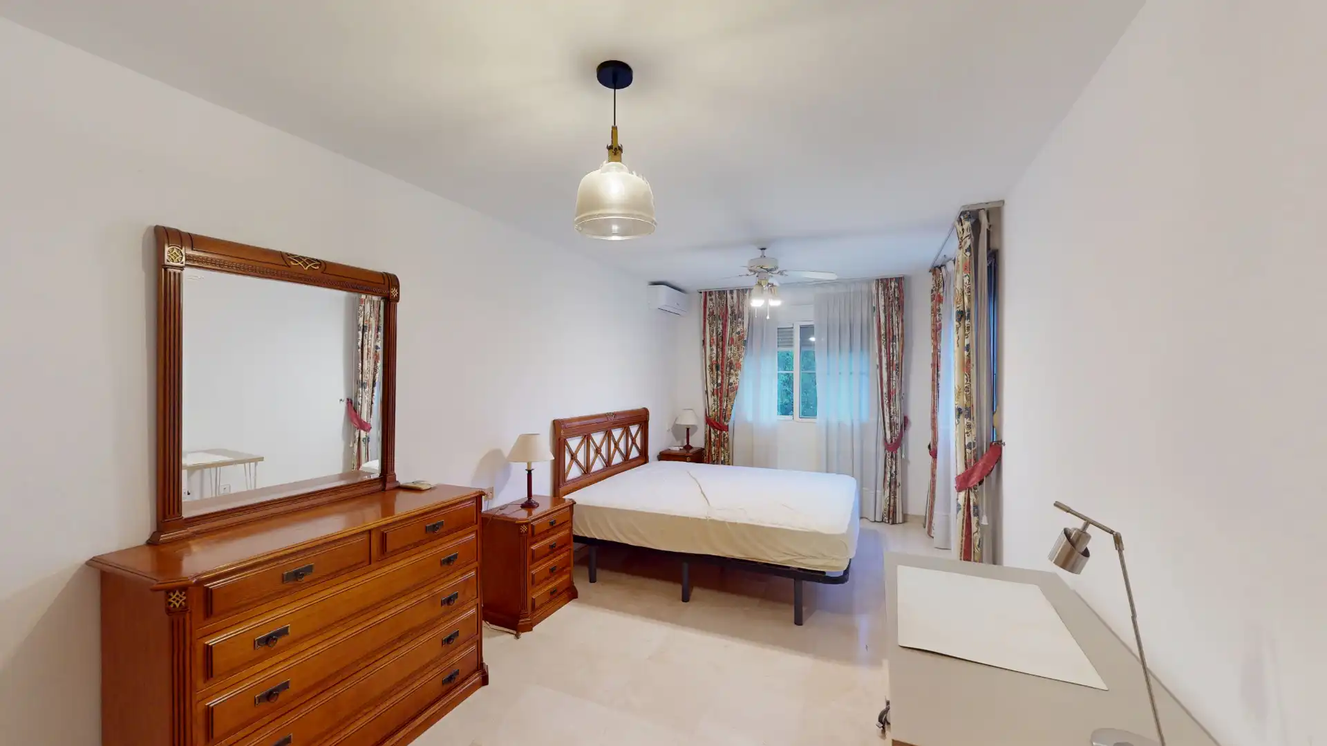 Bedroom of Detached homes for sale in Alicante / Alacant  with Air Conditioner, Heating and Private garden