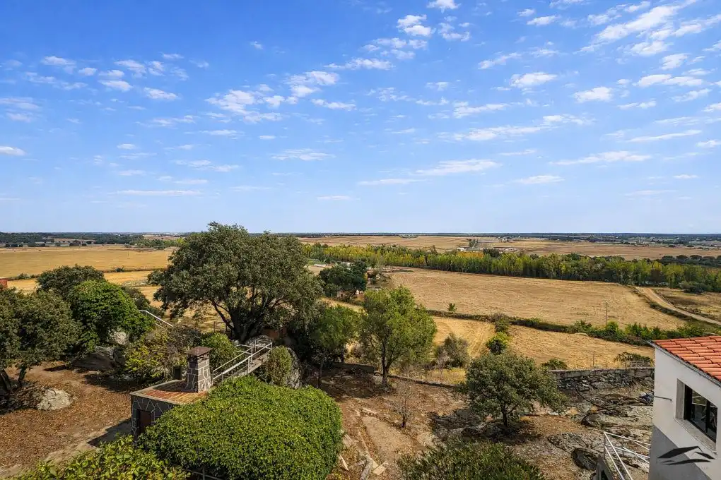 Houses for sale in Juzbado  with Heating, Terrace and Storage room