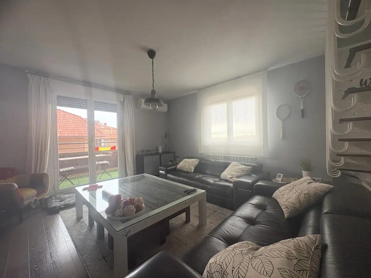 Sala de estar de Dúplex de alquiler en Alcalá de Henares con Calefacción, Terraza y Trastero