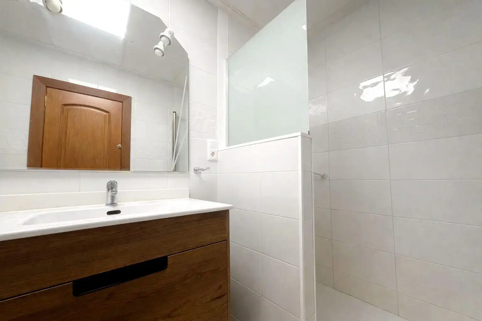 Bathroom of Houses for sale in Puçol  with Air Conditioner and Community pool