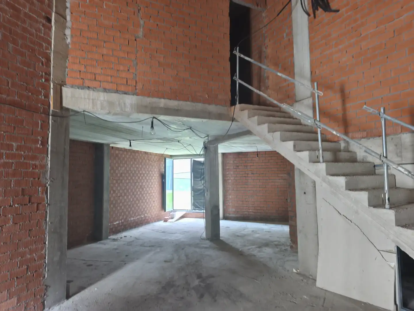 Geschaftsraum zur Miete in Oviedo  mit Terrasse