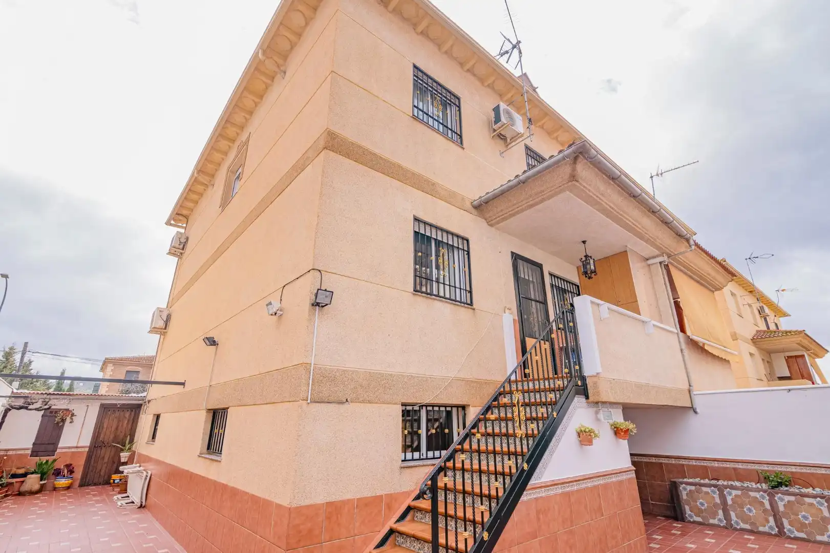 Casa adosada en venda a Carretera ILLORA, Íllora