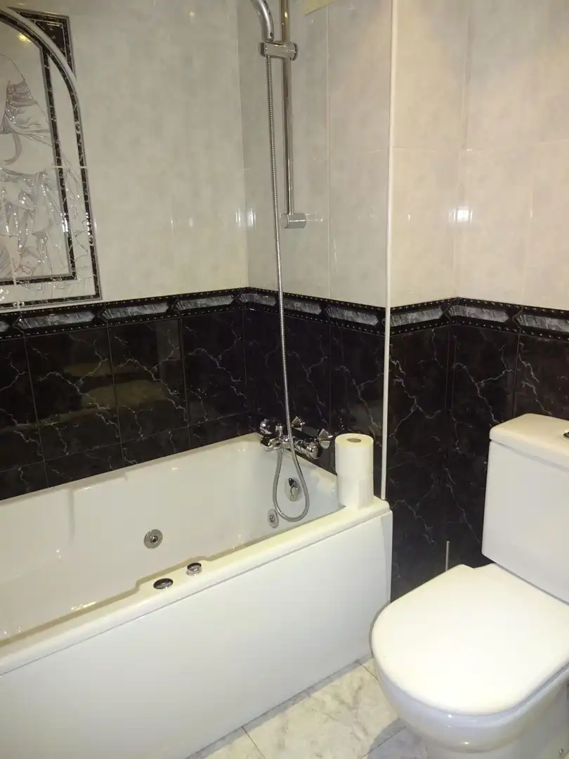 Baño de Casa o chalet en venta en Mataró con Aire acondicionado, Calefacción y Jardín privado