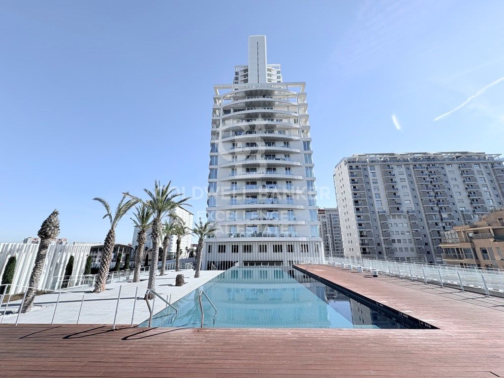 Piscina de Piso de alquiler en  Valencia Capital con Aire acondicionado, Horno y Lavadora