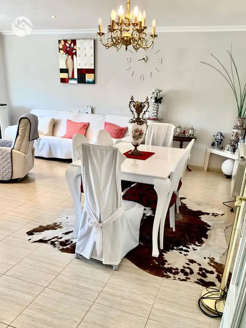 Menjador de Casa o xalet en venda en Arcas del Villar amb Calefacció, Terrassa i Traster