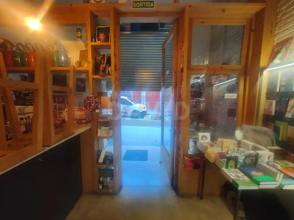 Business premises for transfer in Calle Tapioles, imagen 5
