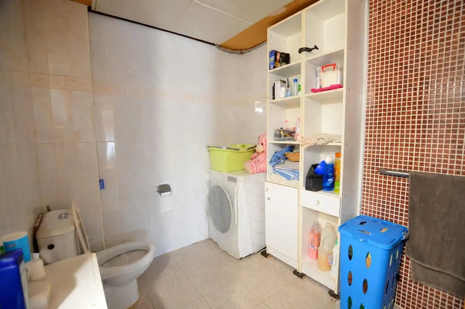 Bany de Casa o xalet en venda en Mutxamel amb Terrassa i Piscina