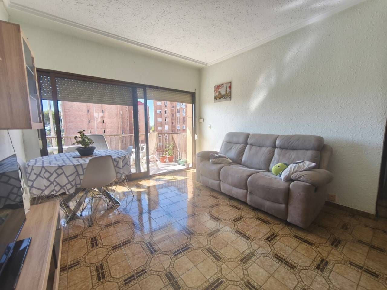 Sala de estar de Piso en venta en Alicante / Alacant con Balcón
