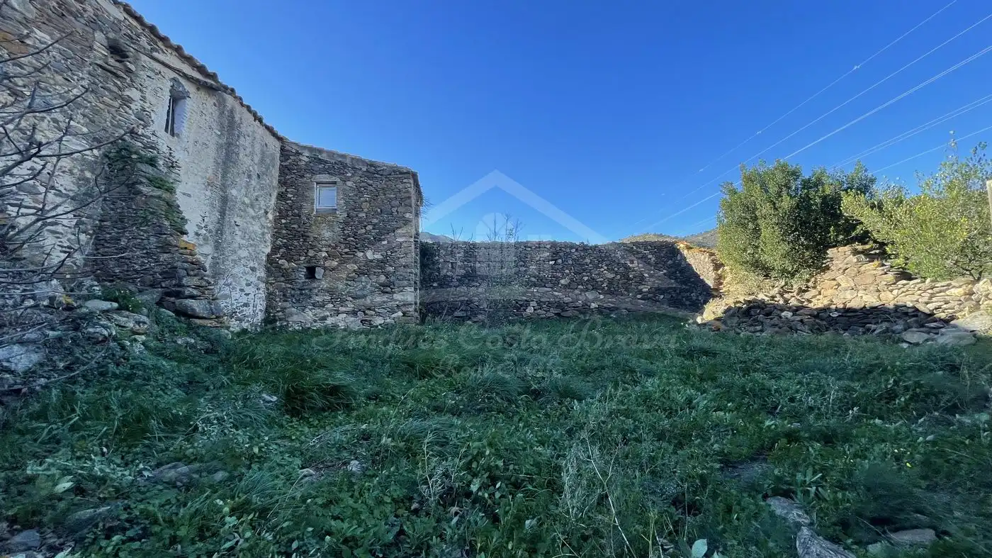 Finca rústica en venta en Vilajuïga