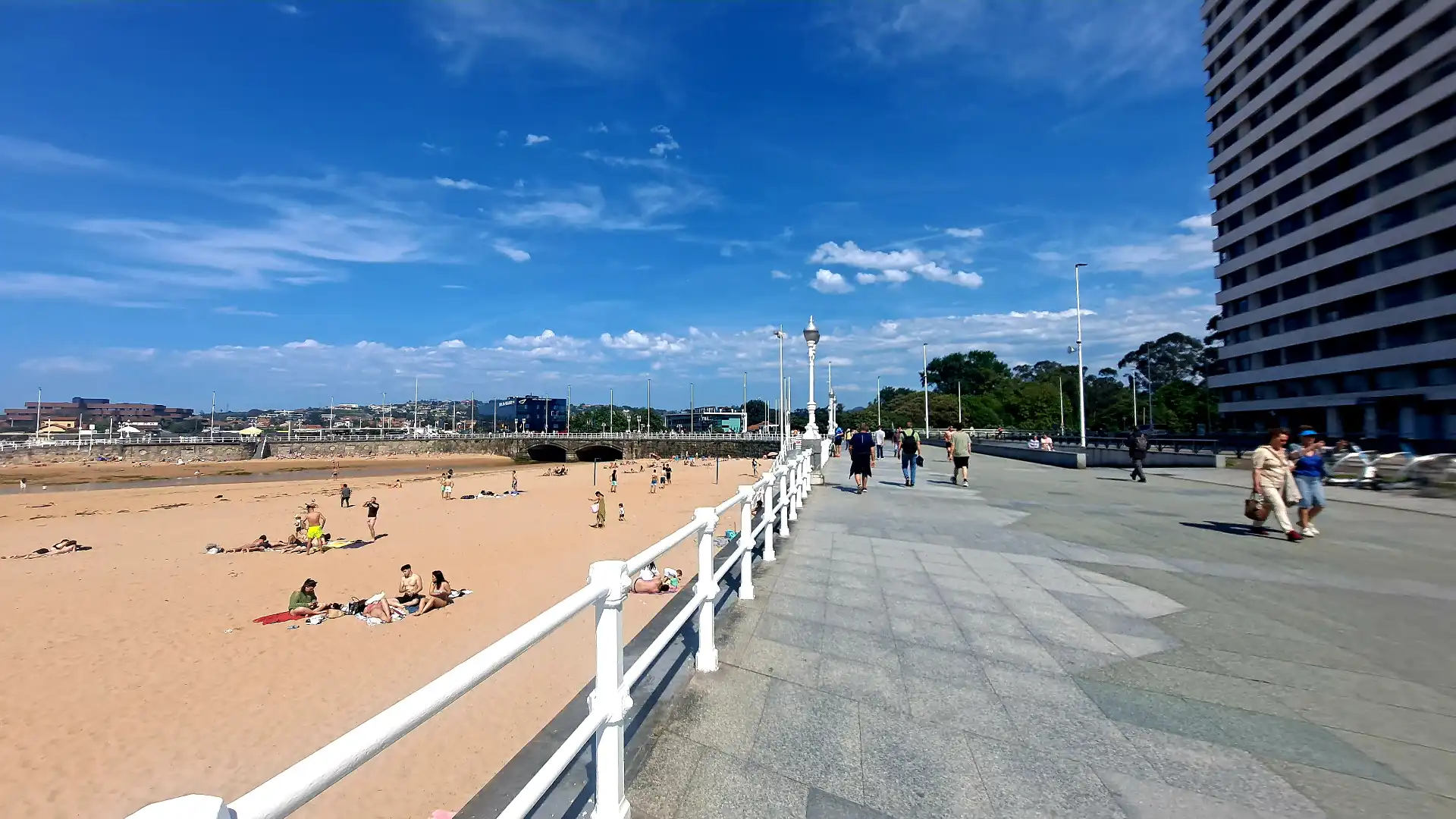 Exterior view of Flat for sale in Gijón   with Heating, Parquet flooring and Storage room