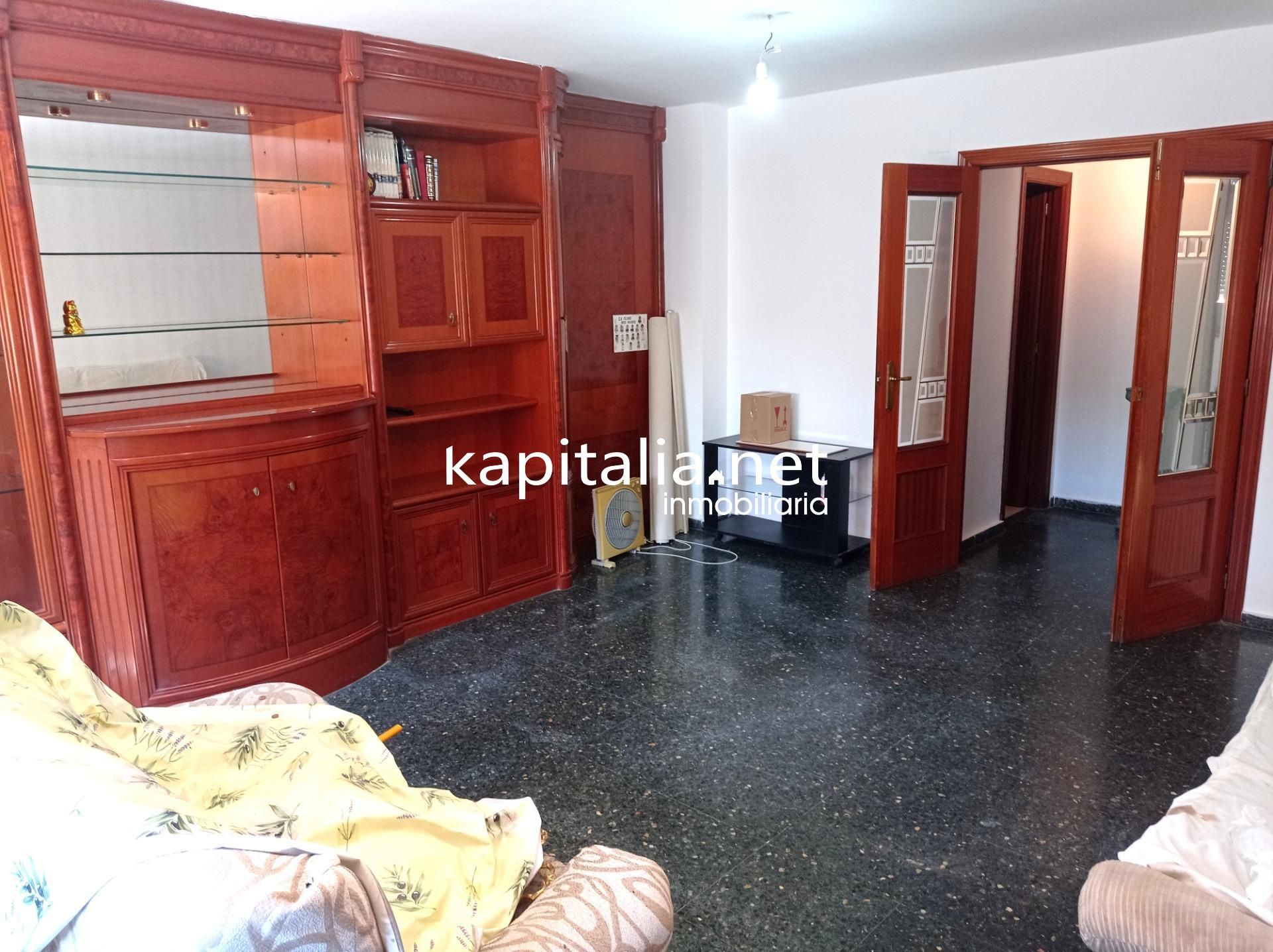 Habitación de Casa o chalet en venta en Aielo de Malferit con Balcón