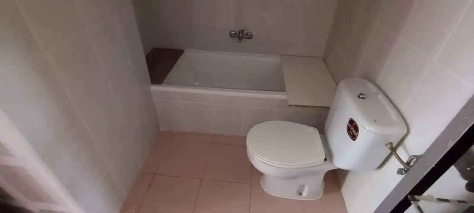 Bathroom of Flat for sale in Zamora Capital   with Heating, Storage room and Balcony