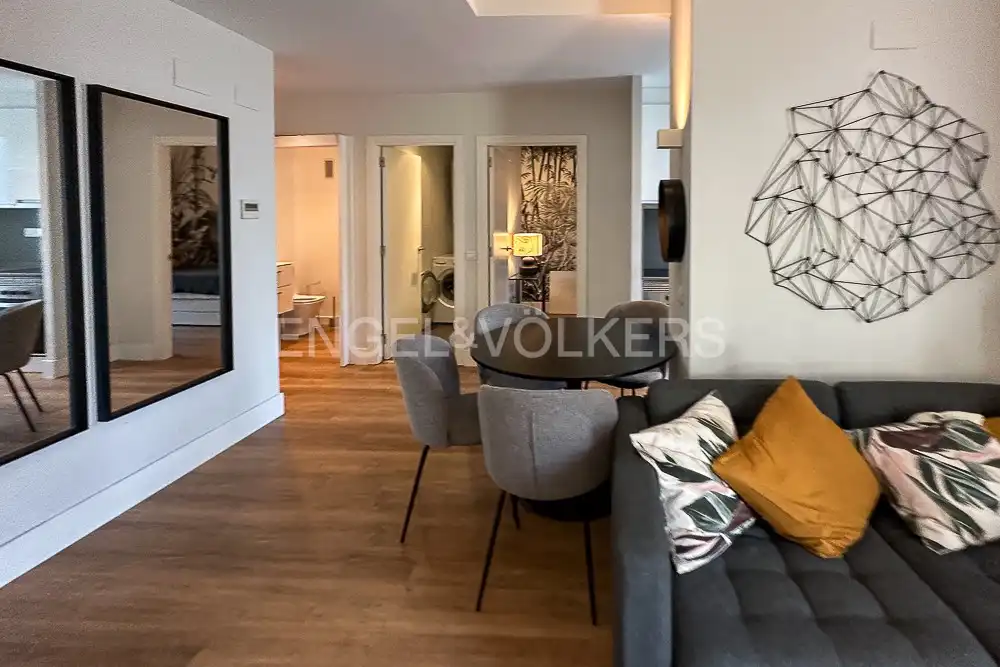 Sala d'estar de Pis de lloguer en Valencia amb Aire condicionat, Calefacció i Terrassa