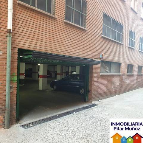 Garaje en Alquiler en Centro