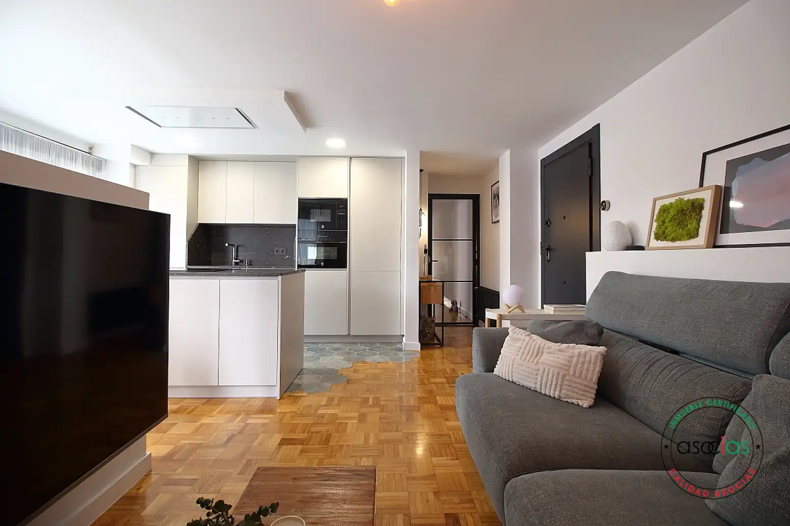 Sala de estar de Ático en venta en Gijón  con Calefacción, Parquet y Terraza