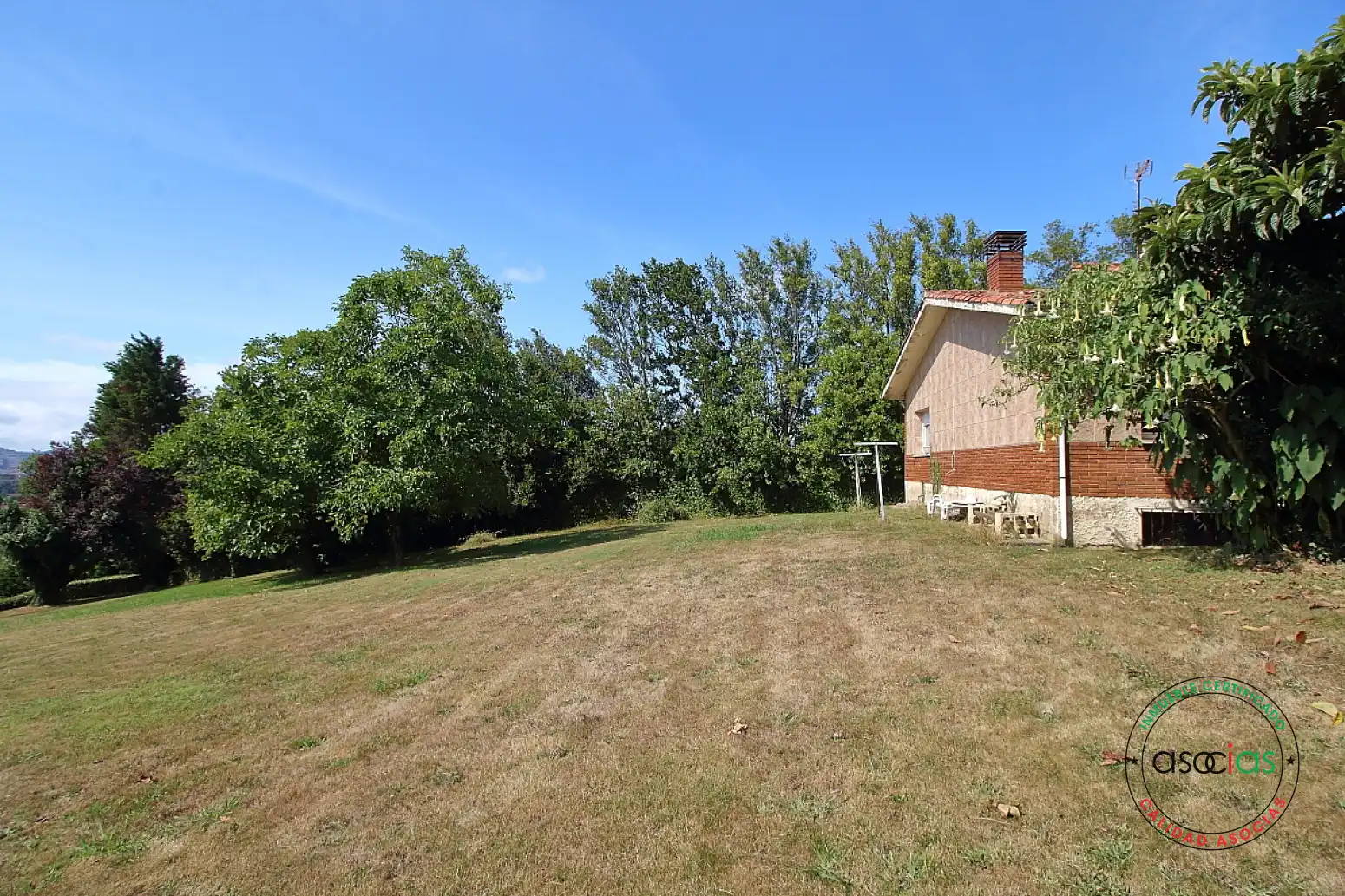 Casa o xalet en venda en Gijón  amb Calefacció, Parquet i Moblat