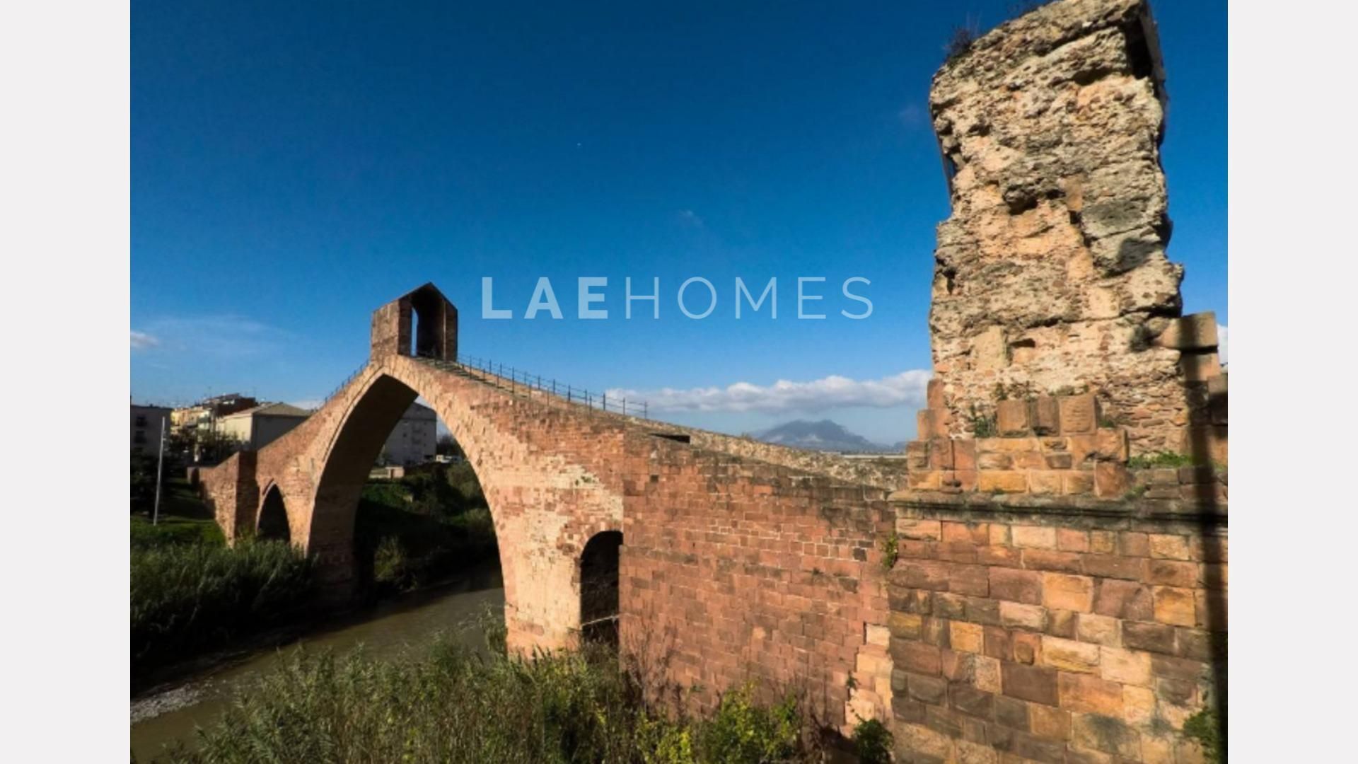 Vista exterior de Residencial en venda en Castellbisbal