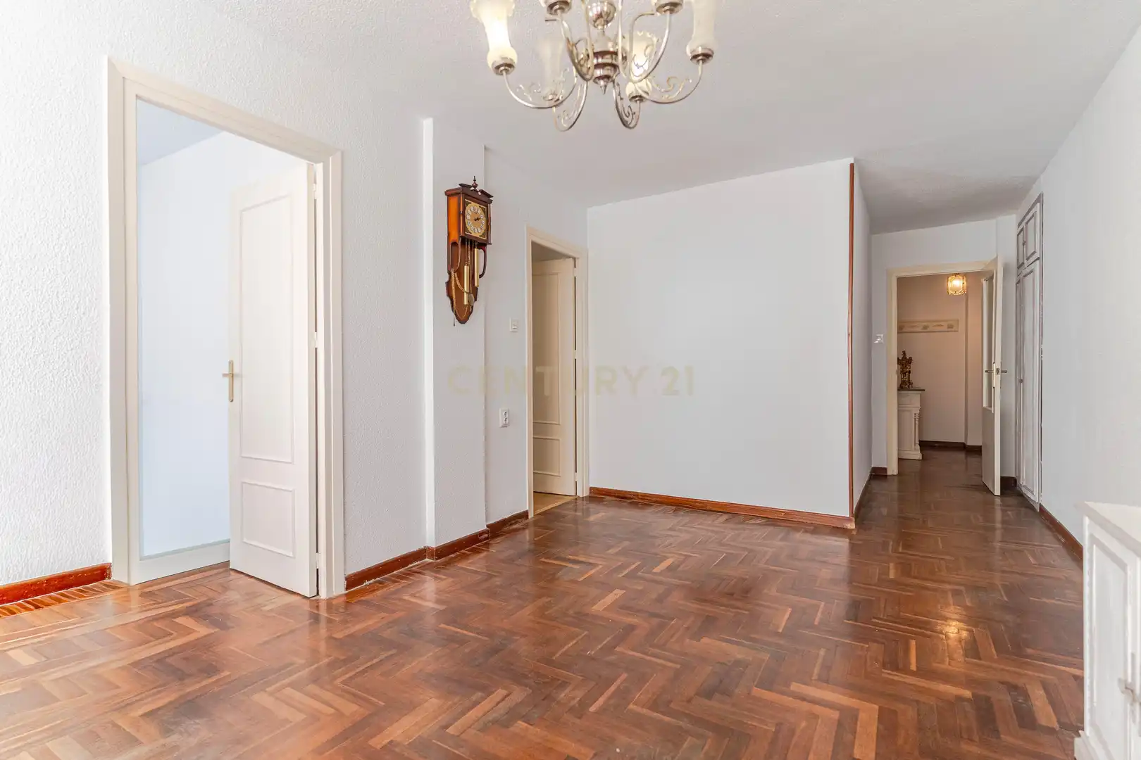 Flat for sale in Granada
