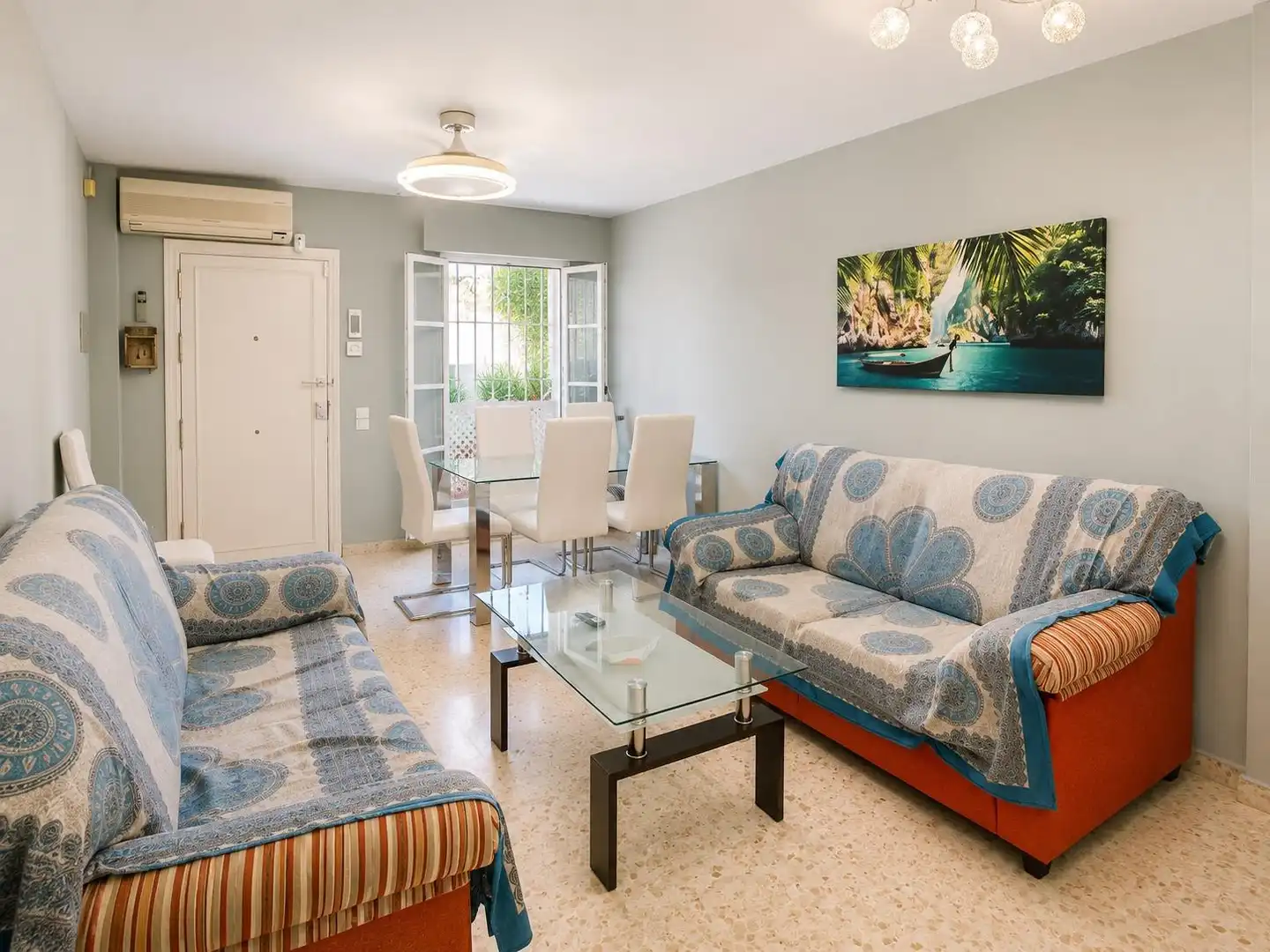 Living room of Detached homes for rent in Chipiona  with Air Conditioner, Furnished and Balcony