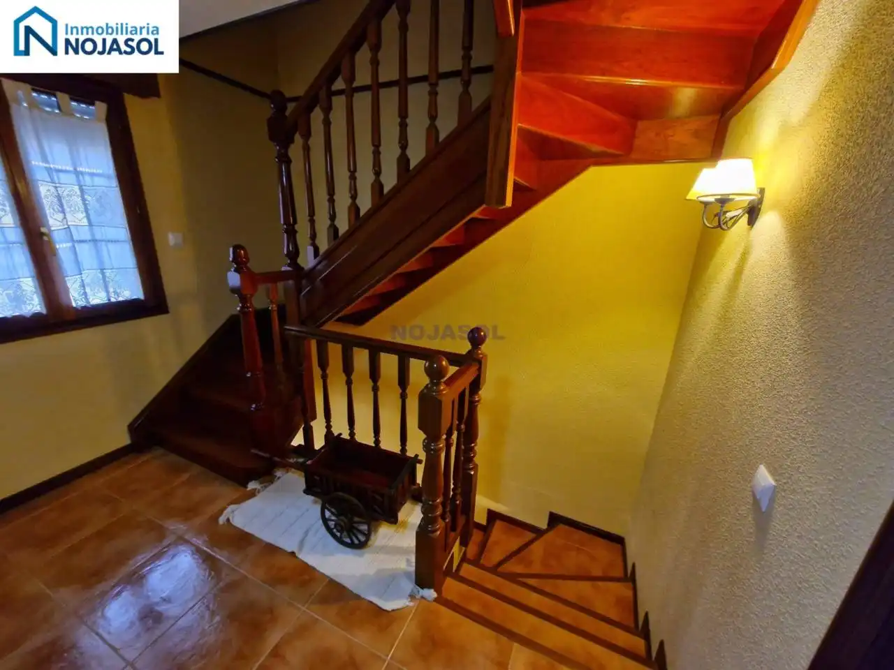 Einfamilien-Reihenhaus zum Verkauf in Argoños  mit Heizung, Privatgarten und Terrasse