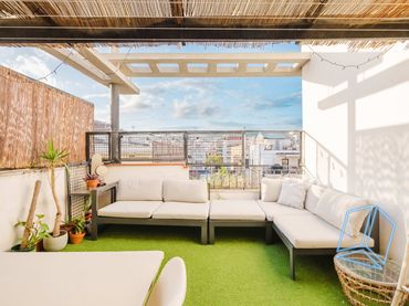 Penthouse mit Aufzug zum Verkauf in Eixample