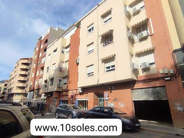 Gewerbefläche zur Miete in Orihuela ciudad