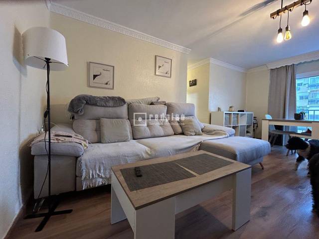 Piso en Venta en Los Guindos - Parque Mediterráneo - Santa Paula