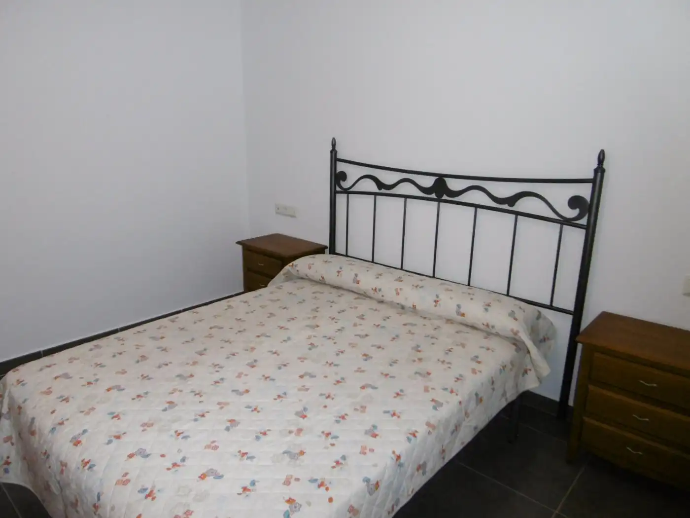 Bedroom of Flat for sale in Vall d'Alba  with Furnished
