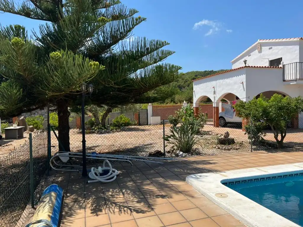Villa avec terrasse à vendre à Camí de la Serra, imagen 3