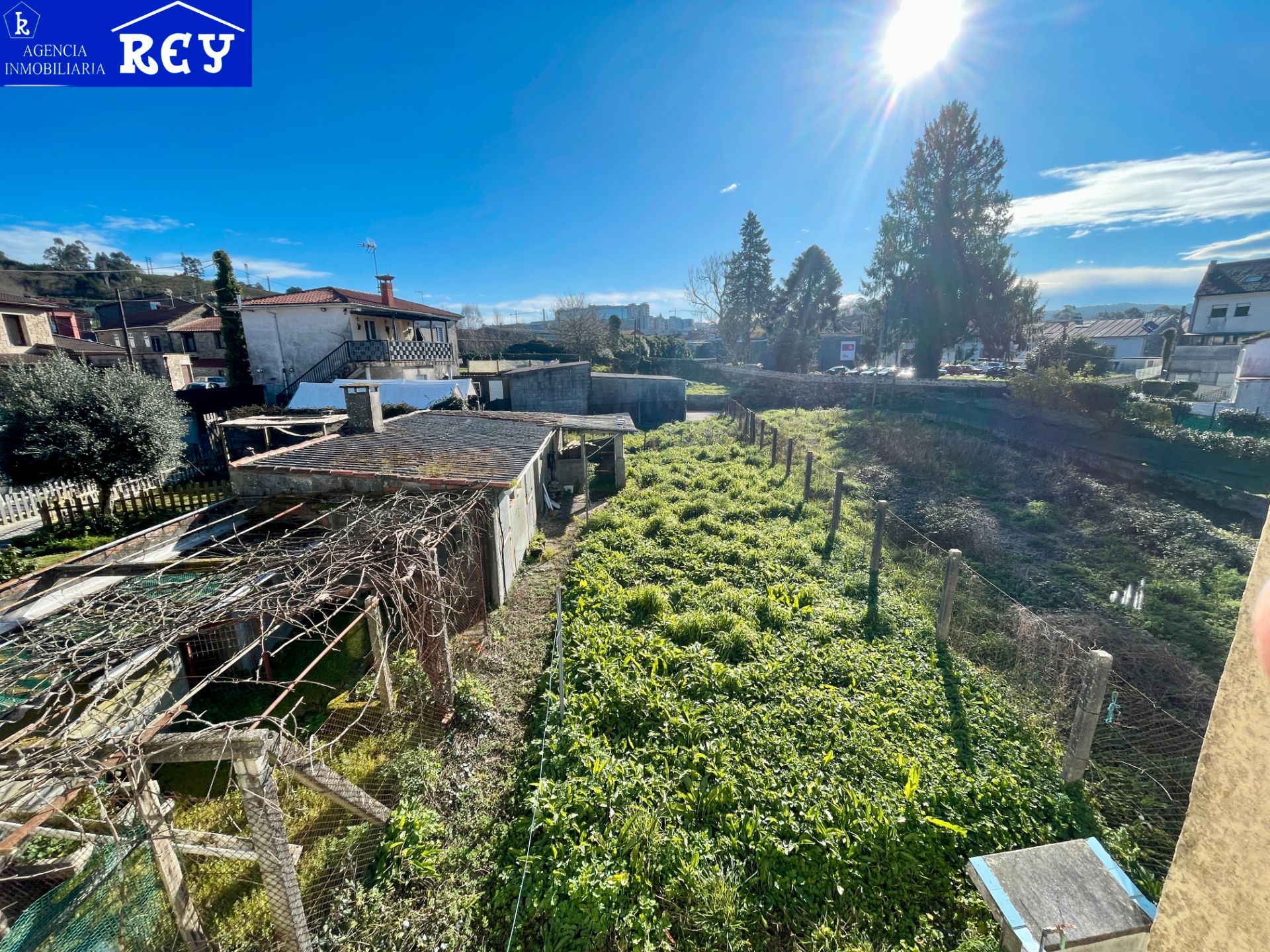 House or chalet for sale in Santiago de Compostela   with Private garden, Terrace and Furnished