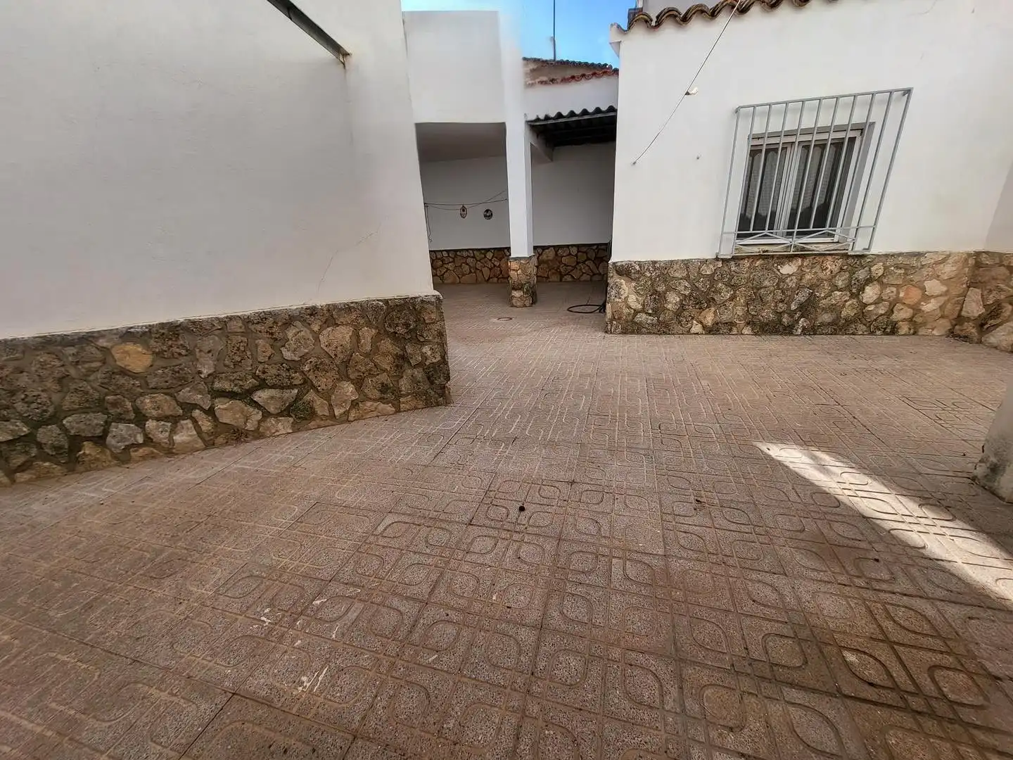 Casa o xalet en venda en Sisante amb Calefacció, Terrassa i Moblat