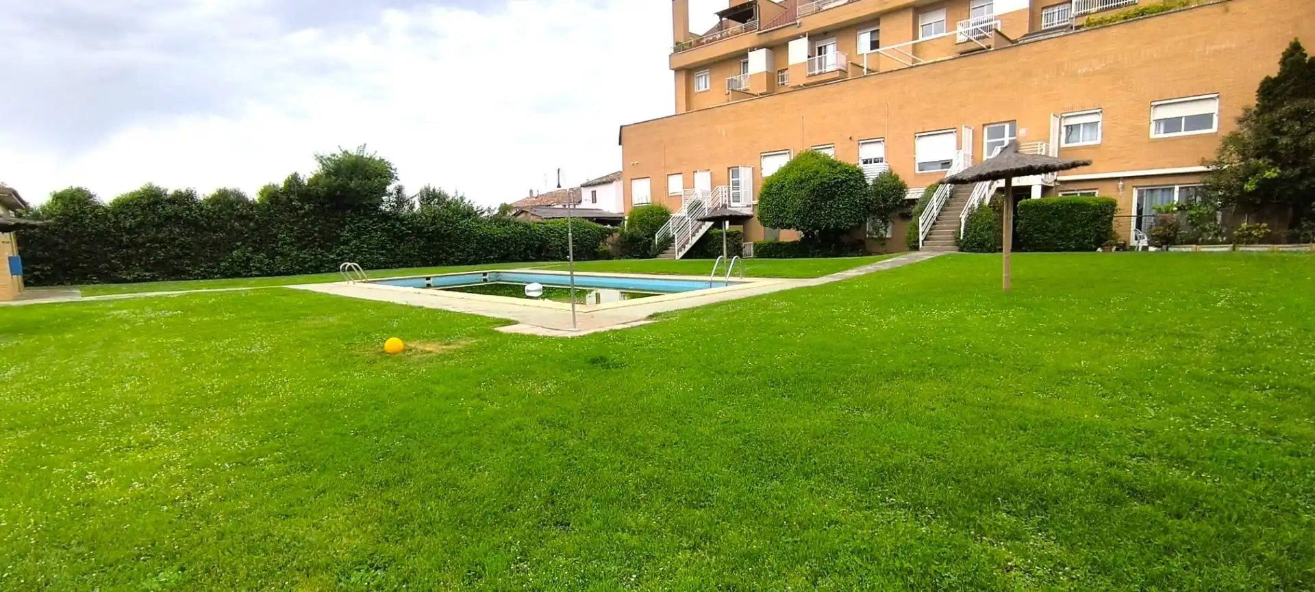 Piscina de Traster en venda en Villamediana de Iregua